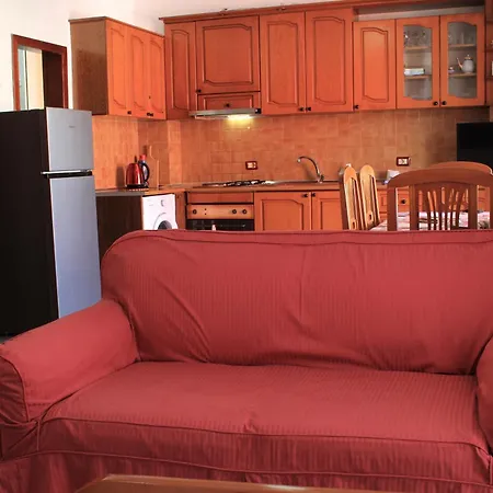 Casa Elefteria & Viron Apartment Himare